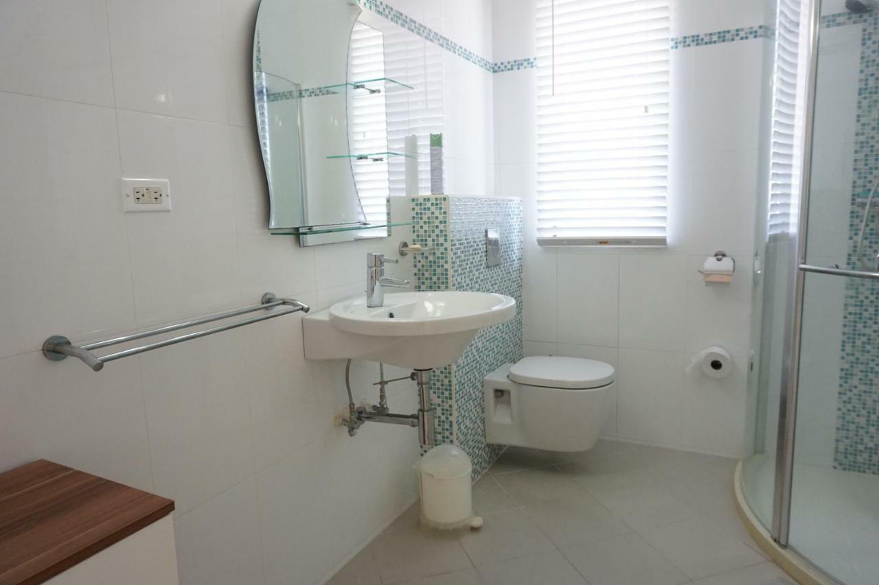 Self Contained Apartment With Private Kitchen Higher Heights, Barbados Christchurch Exterior foto