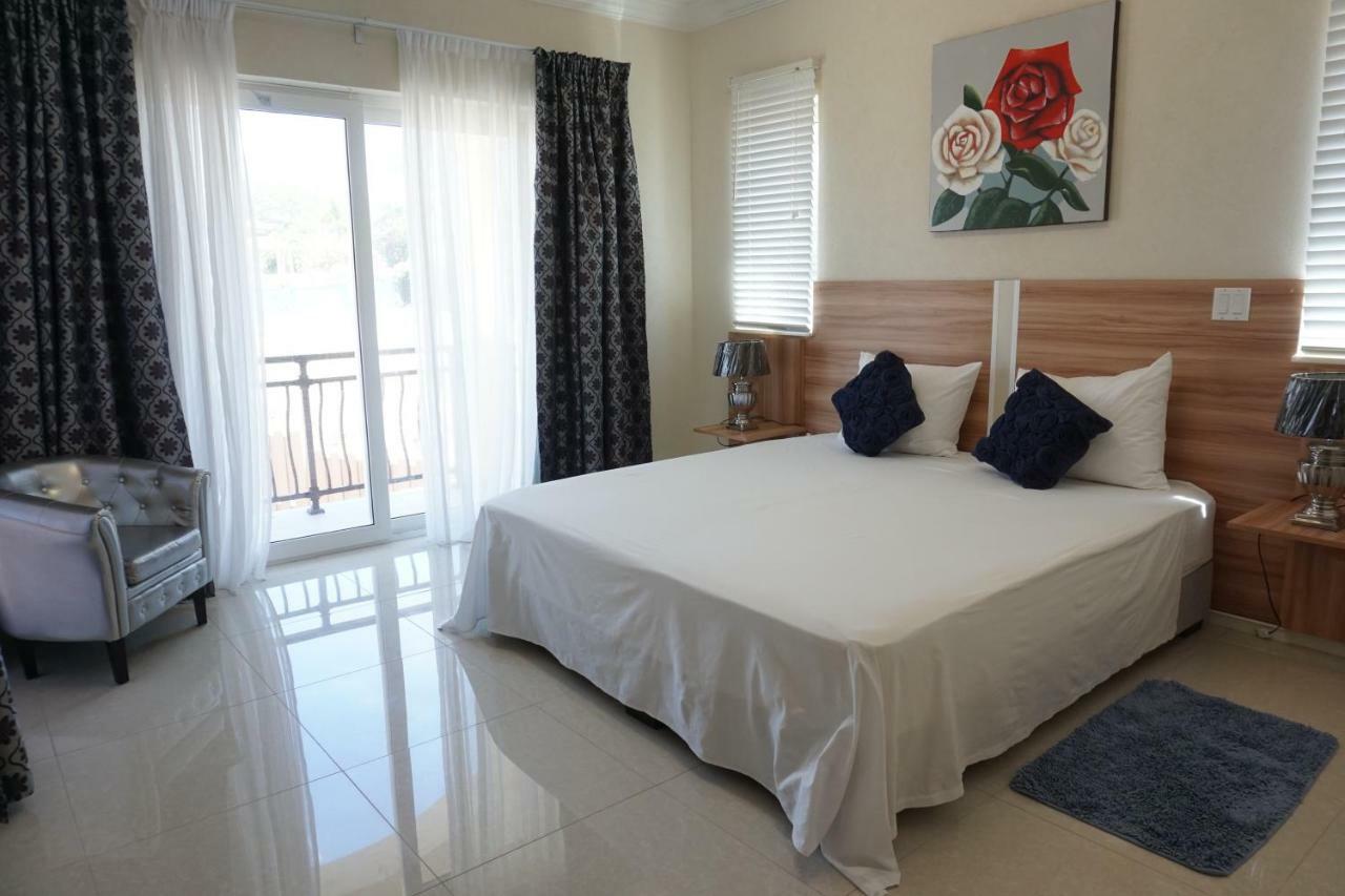 Self Contained Apartment With Private Kitchen Higher Heights, Barbados Christchurch Exterior foto